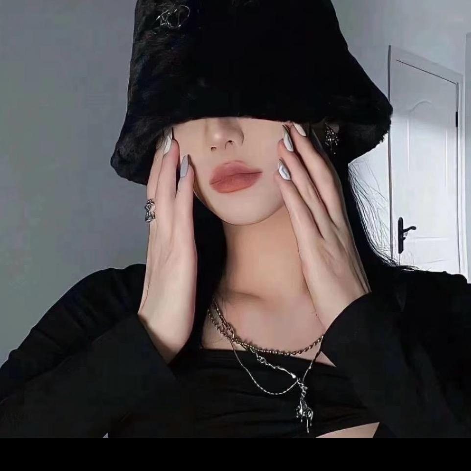 W..🤍