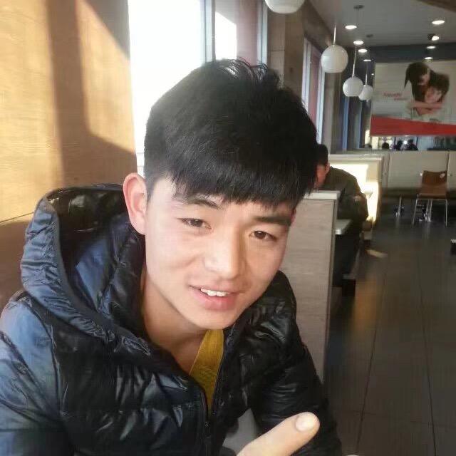 卖茶蛋的小孩