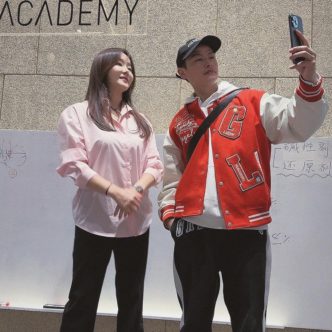 黔西hello标榜工作室