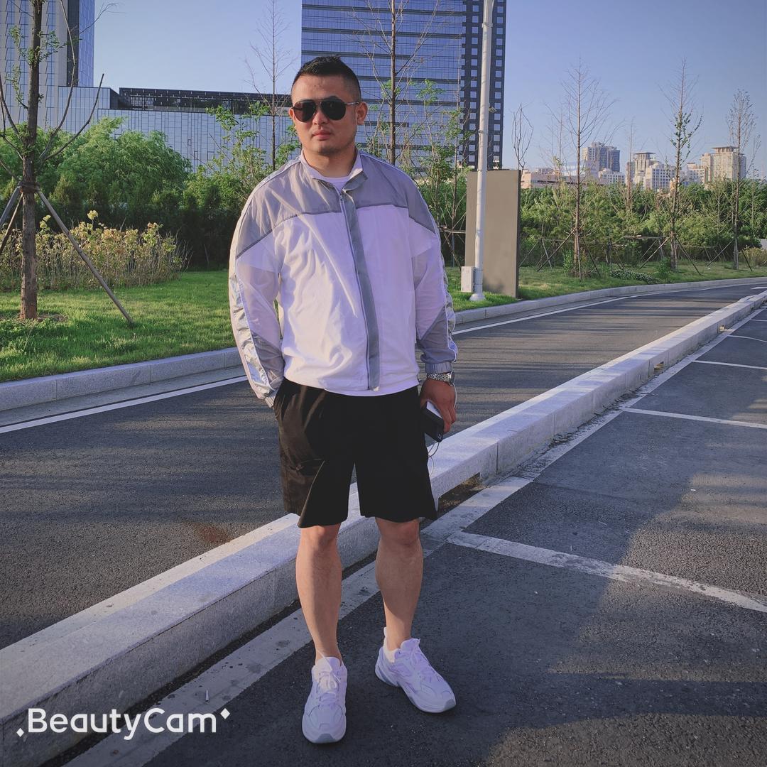 歌诺（薇）尔.张波