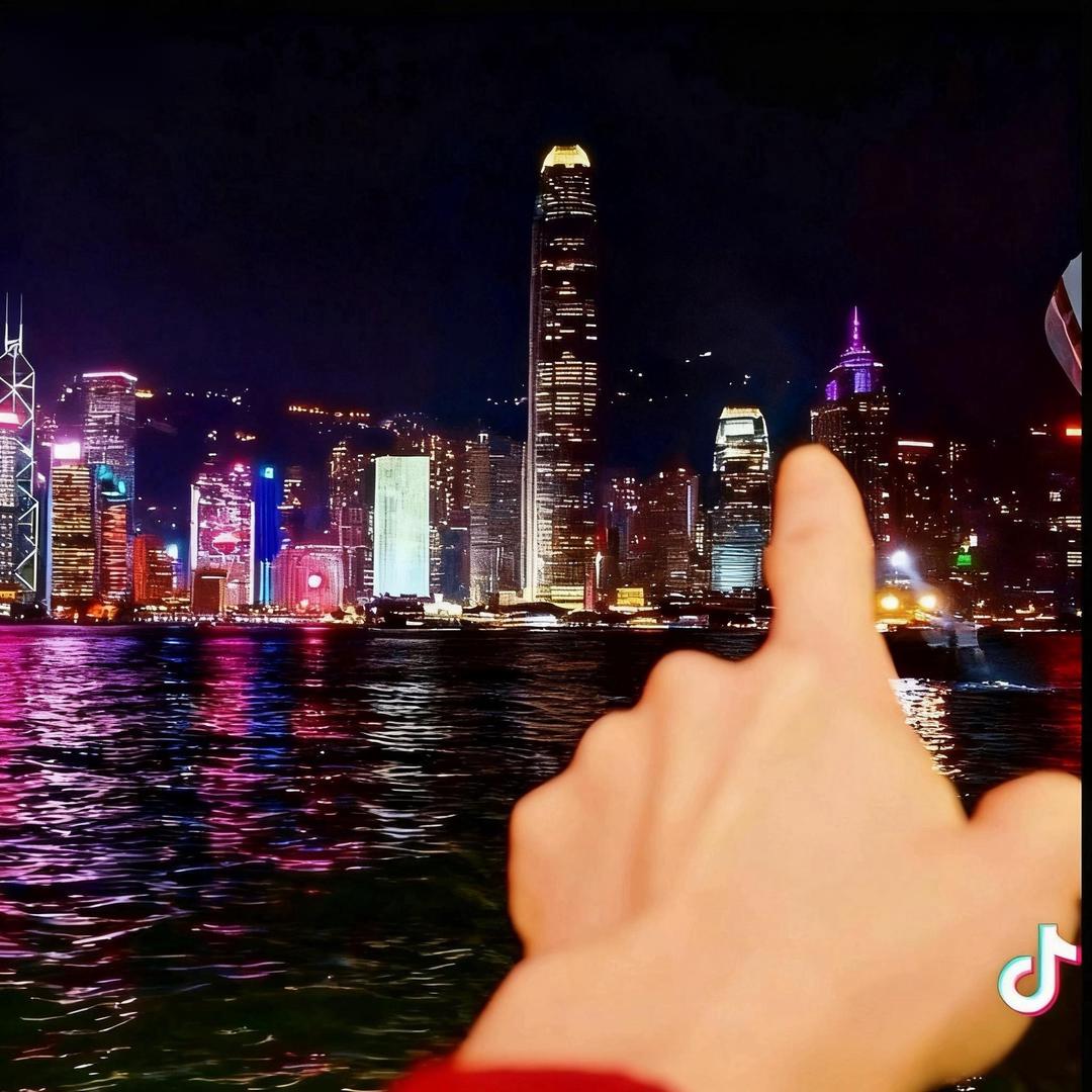 🌔明泰～子逸