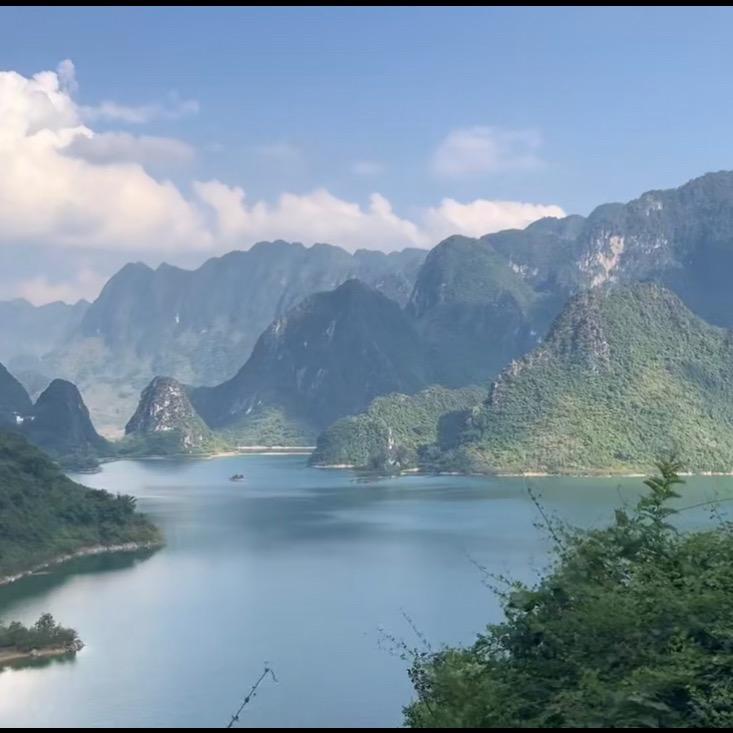 淇