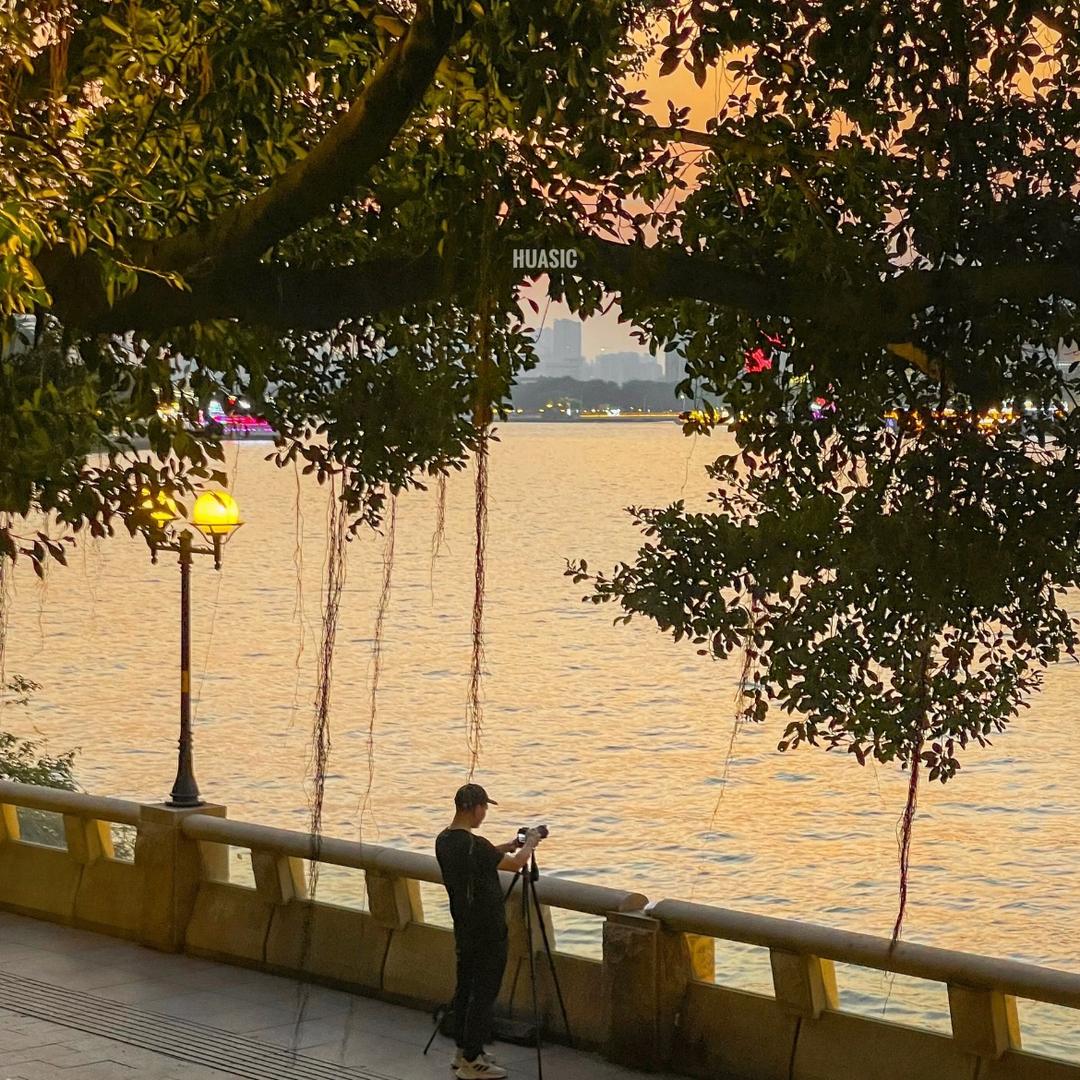 明天都要上班