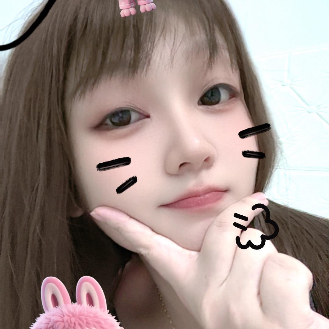 ❤️喝酒的小姑娘