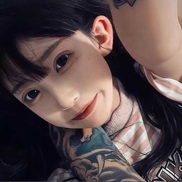 余秋灵