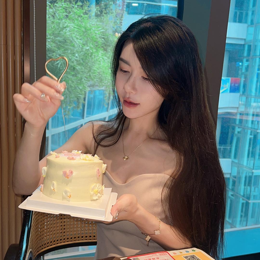 菜菜老仙女(重生版)