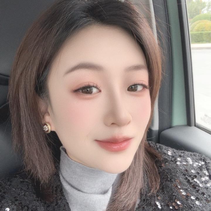 吉吉国王🫅👸