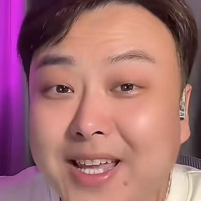 爱吹牛的李大虾