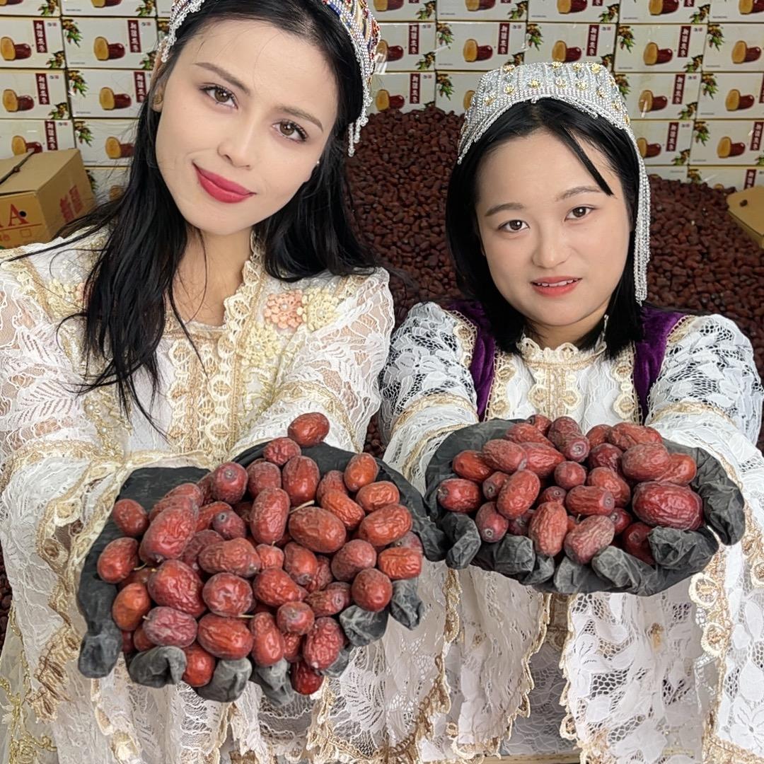 2025年正宗新疆若羌灰枣下树啦