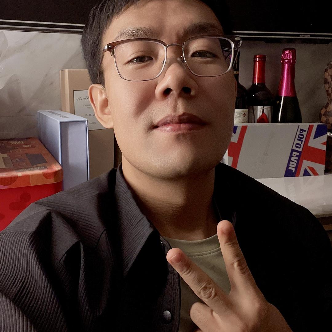 向上的巨象