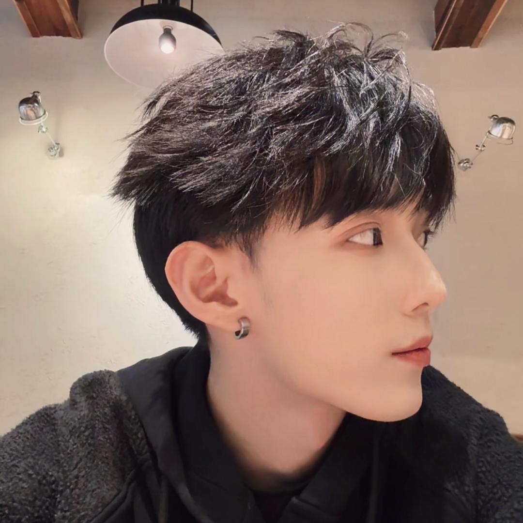 辰辰辰🌪️
