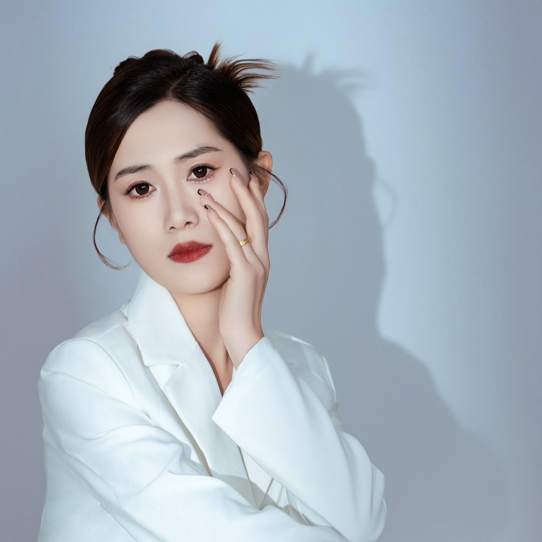 张小欢•梵花婚礼跟拍•摄影师