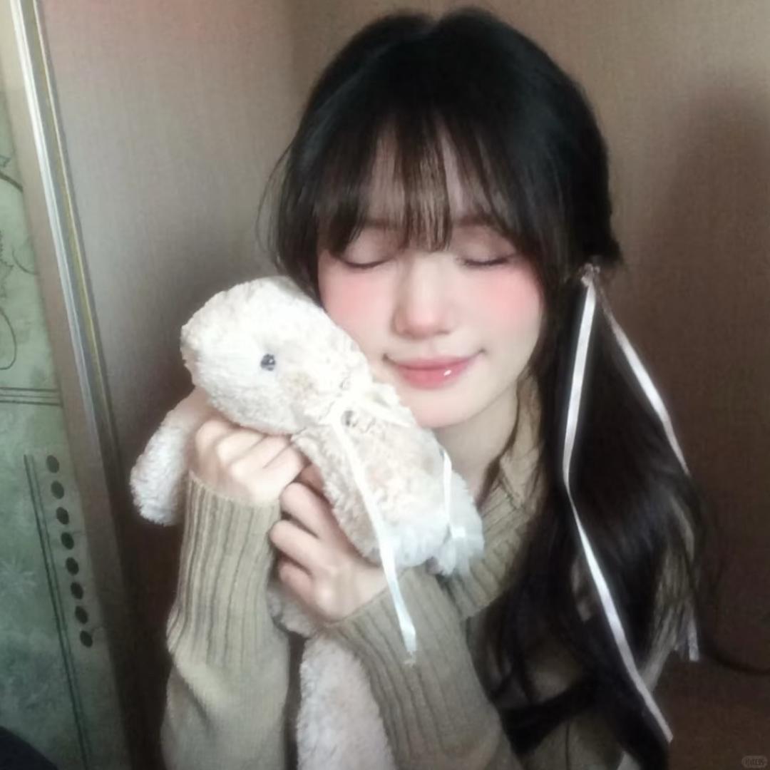 爱喝茉莉奶绿-
