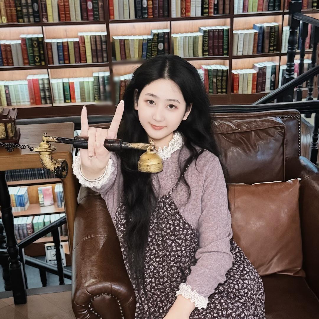 嘻哈公主👑万万