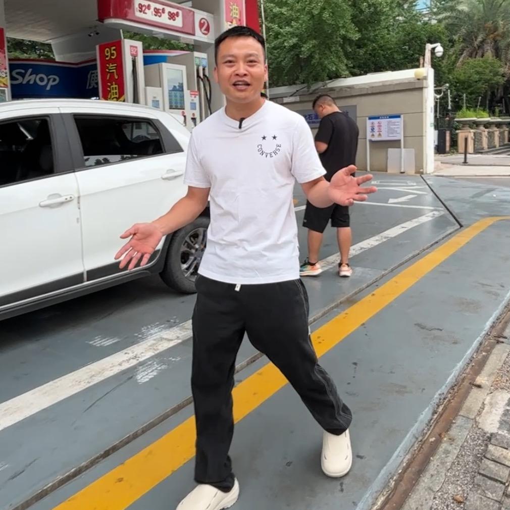 空无探武汉