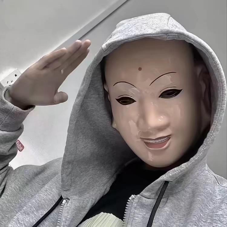 随 风 .