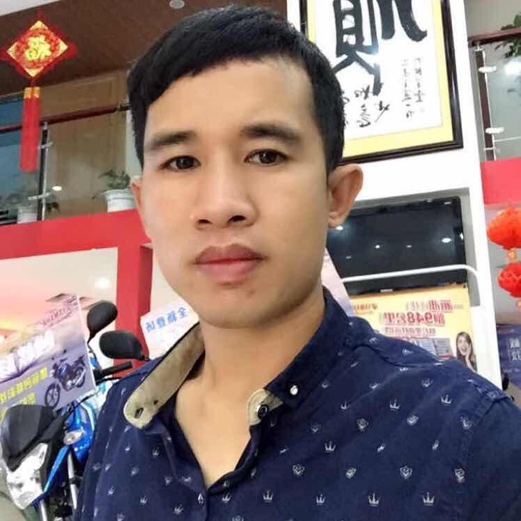 诚贸车行（小莫）