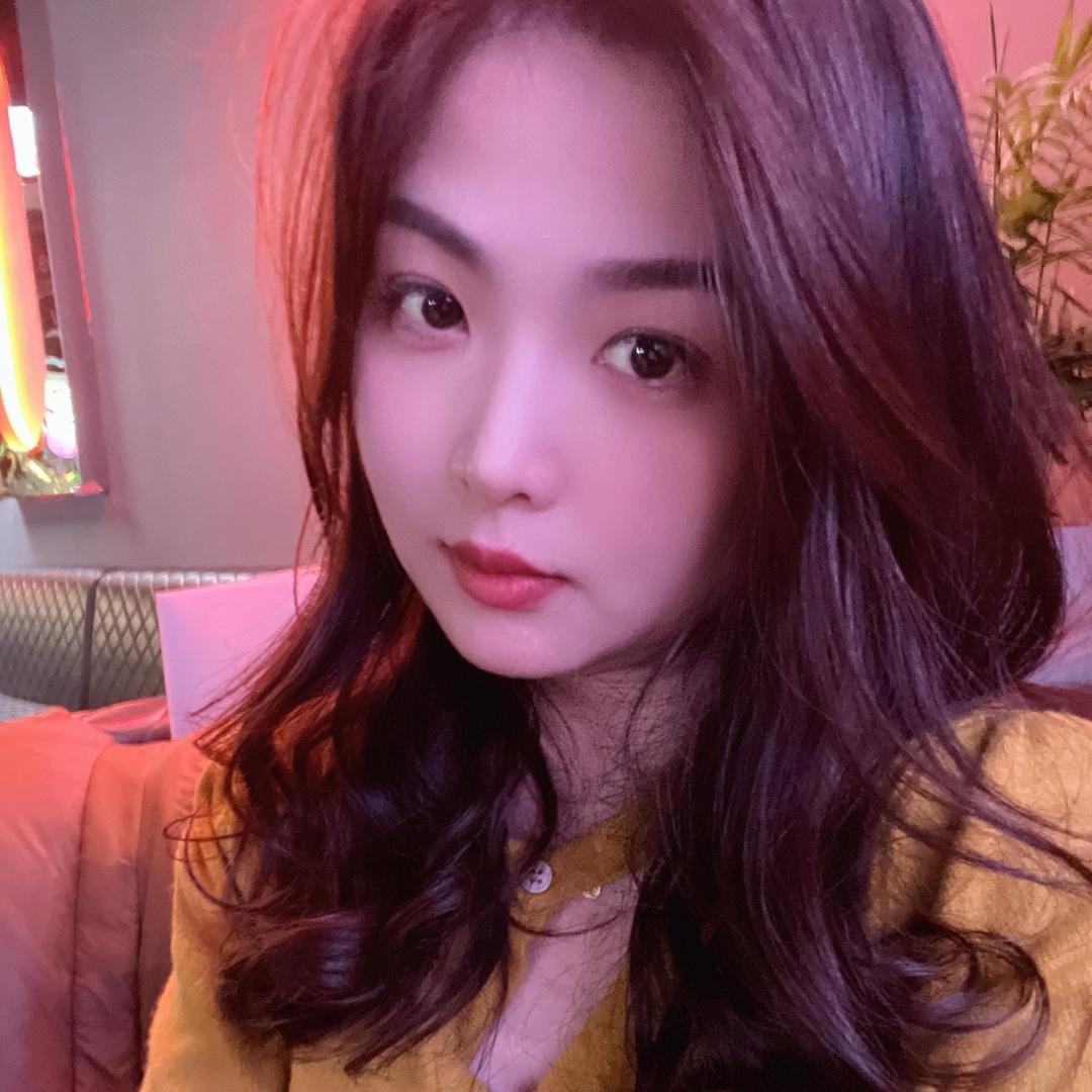 ·𝓨𝓿𝓷 ☁️