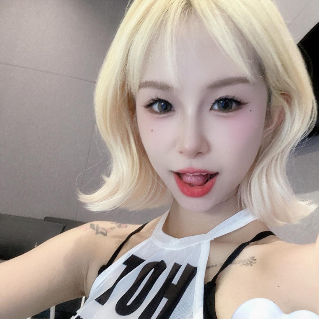 JOJO啾啾💃超凶