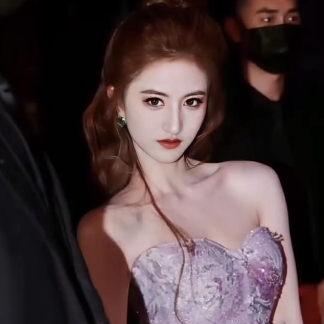 尹岚