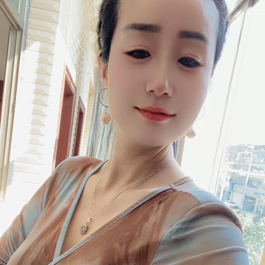 青儿 越宠越听话