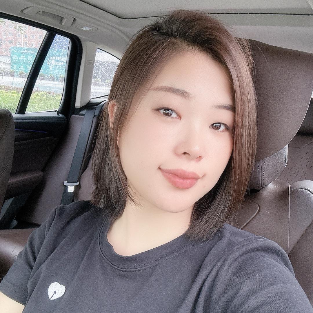 聪聪💃💃