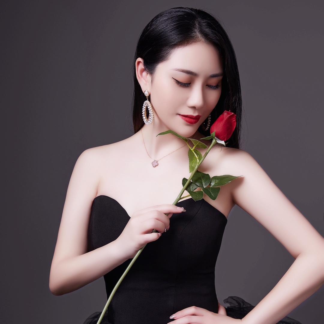 璞pú玉²⁰⁴🎶