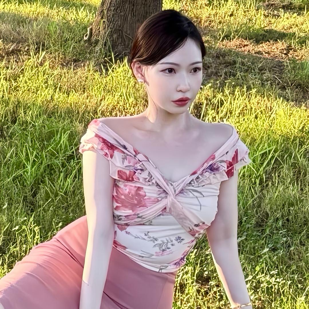 白皮肉丝Cc