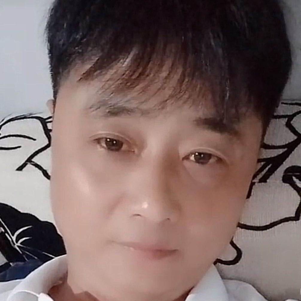 笑看风云。