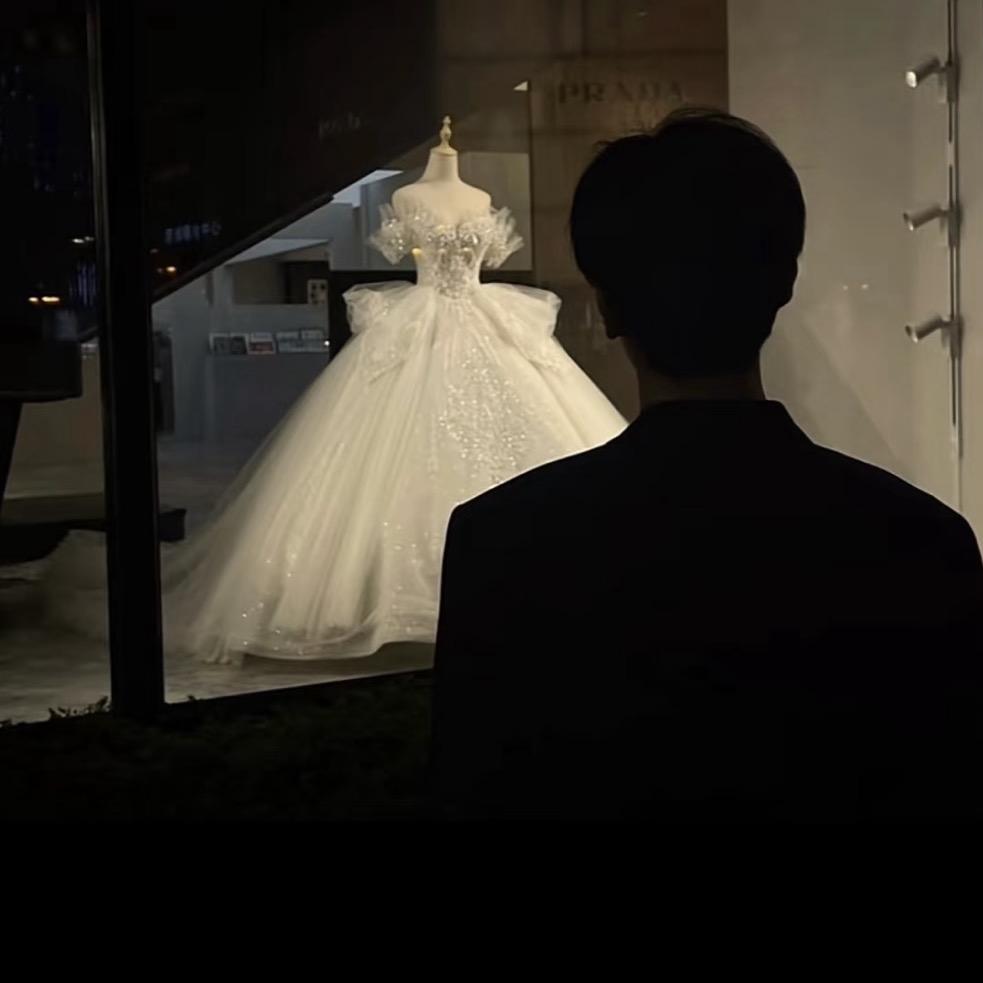 是都宇阿🎶 ɞ²⁸︍︉︍︍⁹³