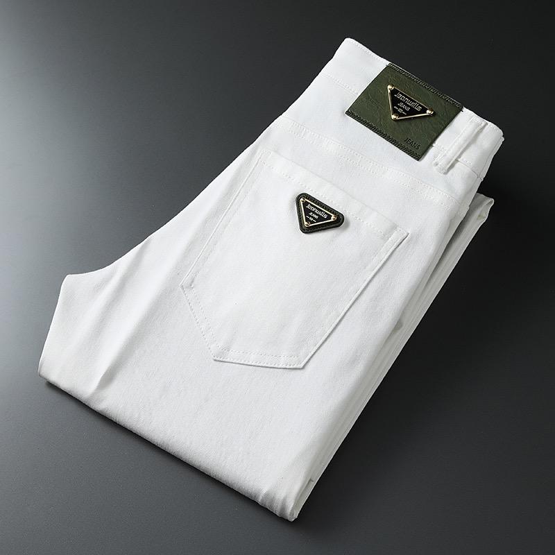 享㝢轻奢高品服饰