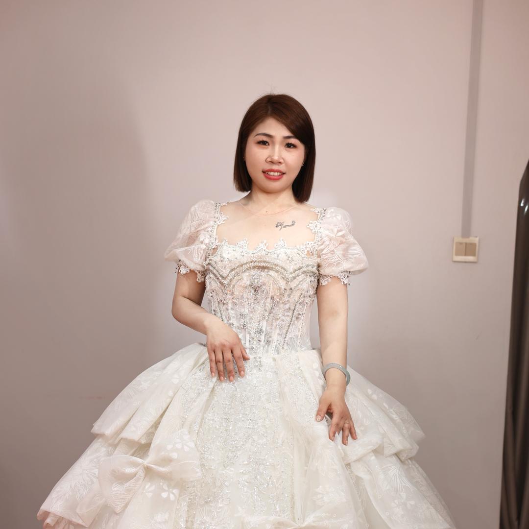 亚茹（单亲妈妈）