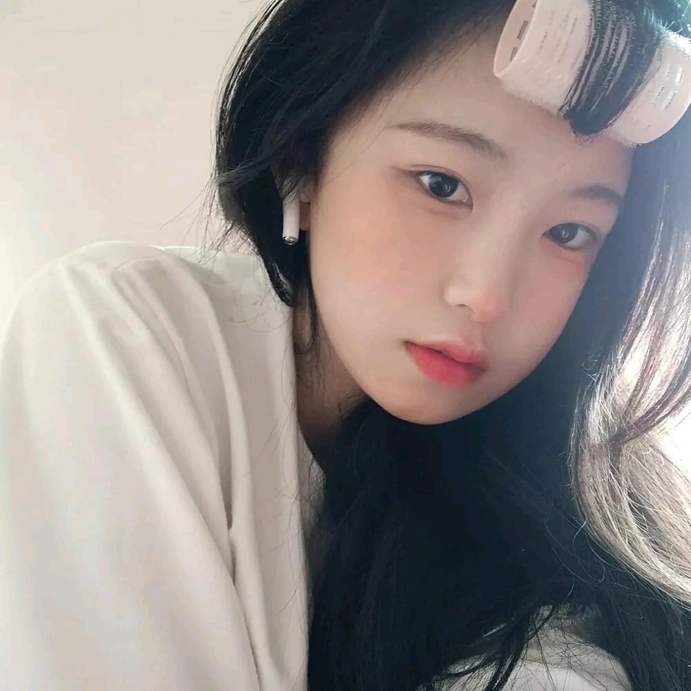 好像是小慧💭