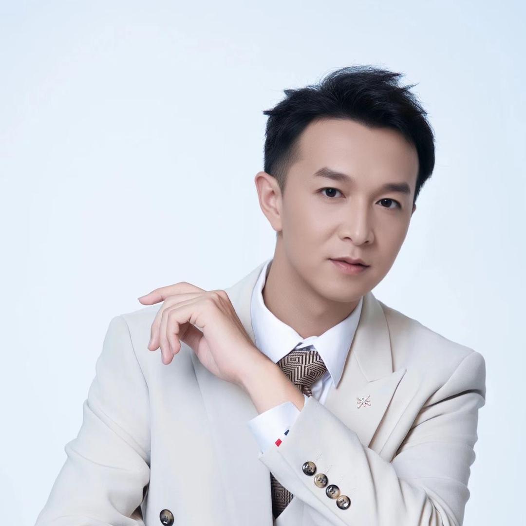 追光的我