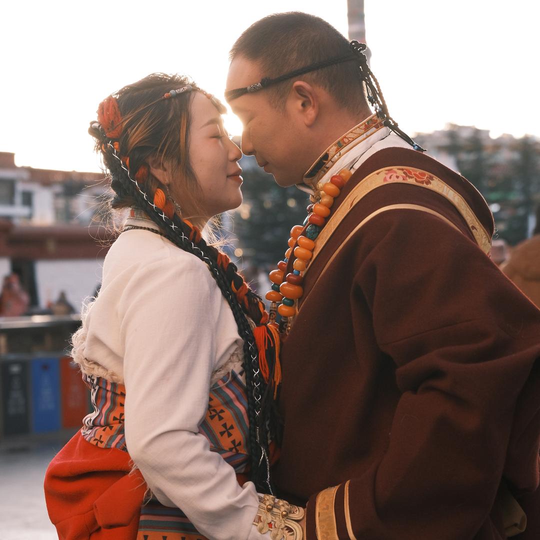 太阳当空照☀️