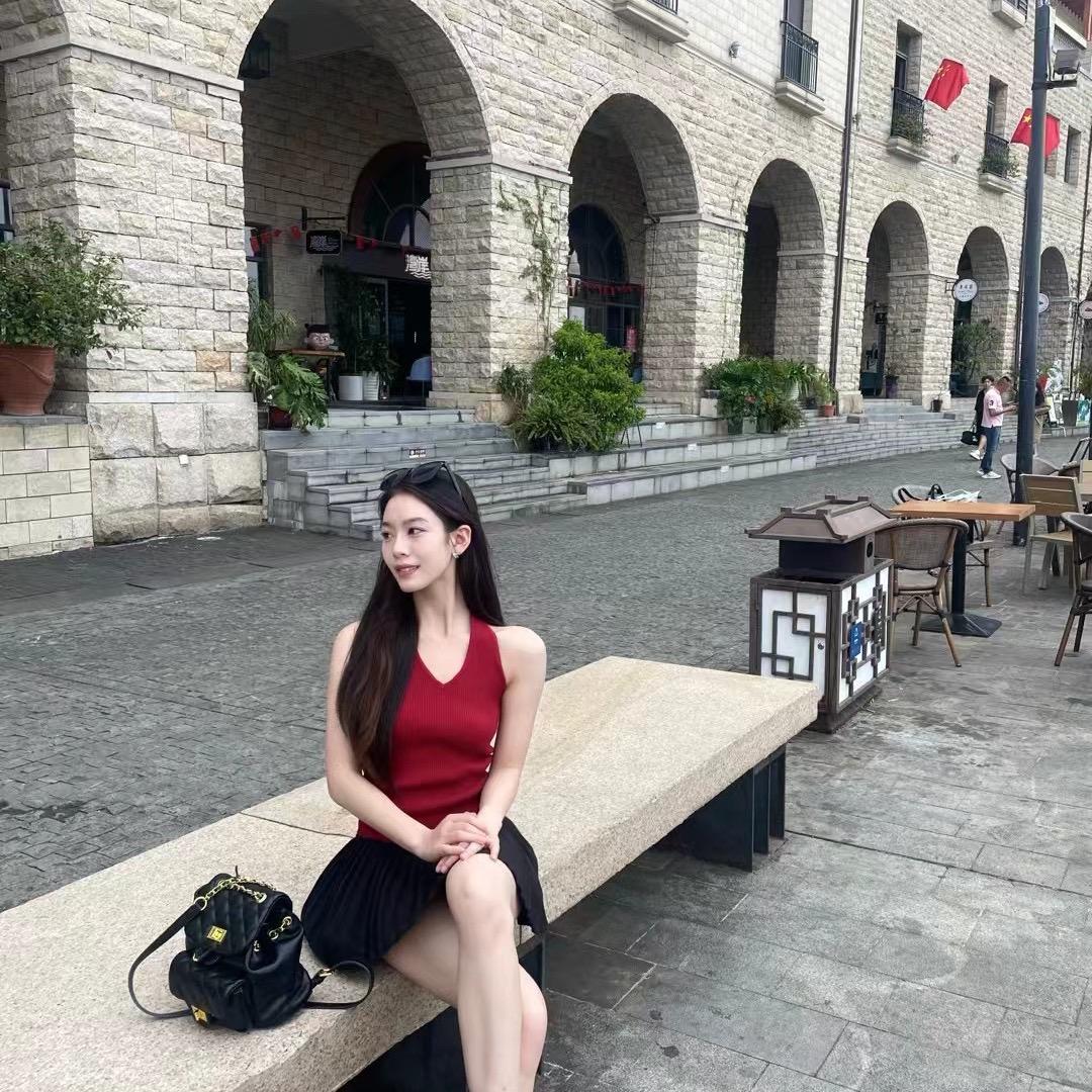 广安入筑空间装饰（爱设计的嘉嘉）
