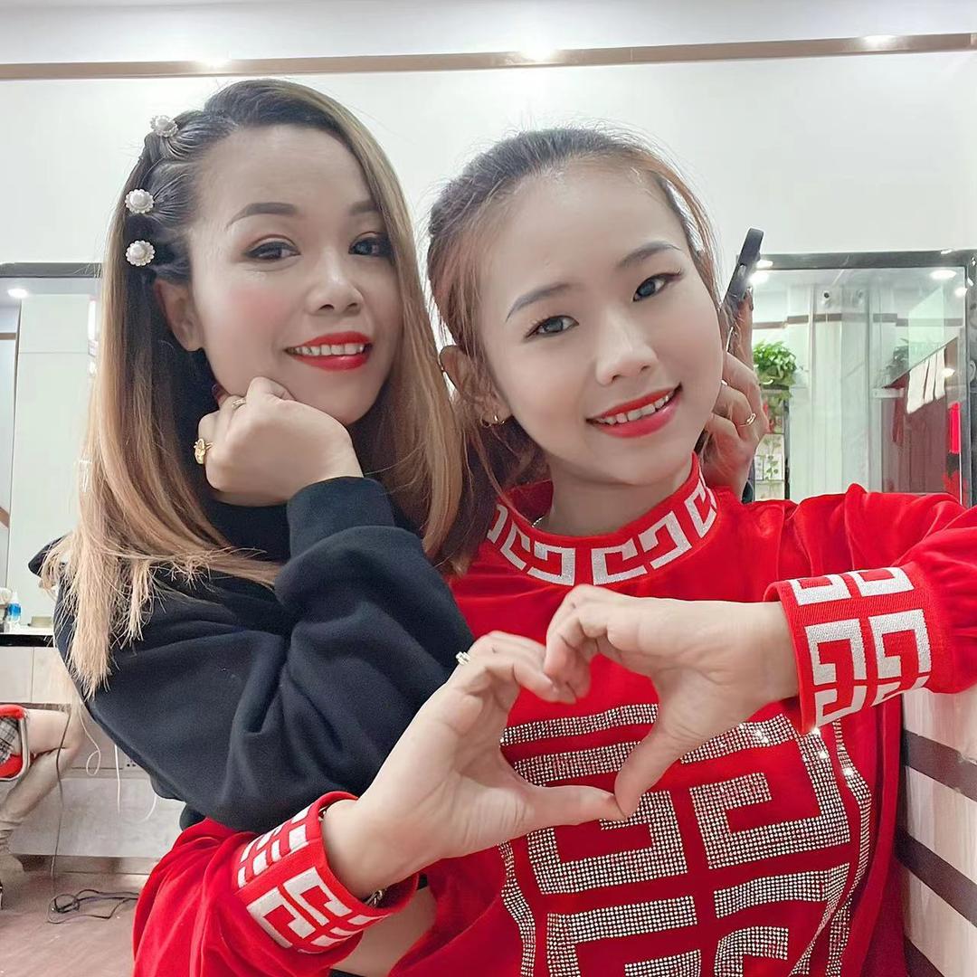 Vợ Hiền 🌈✈️ Em Út