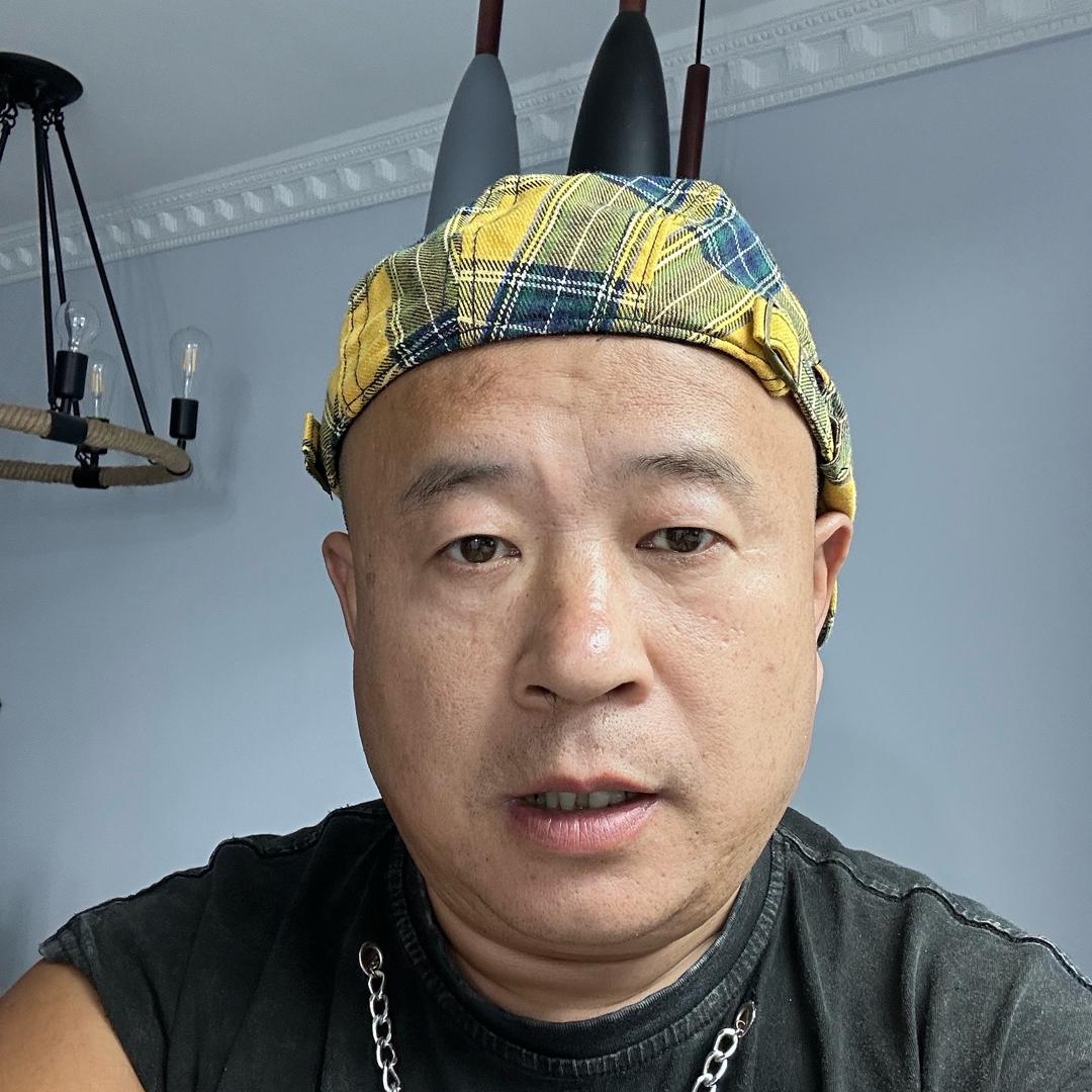 阳谷凤栖湾烫发专家大鹏