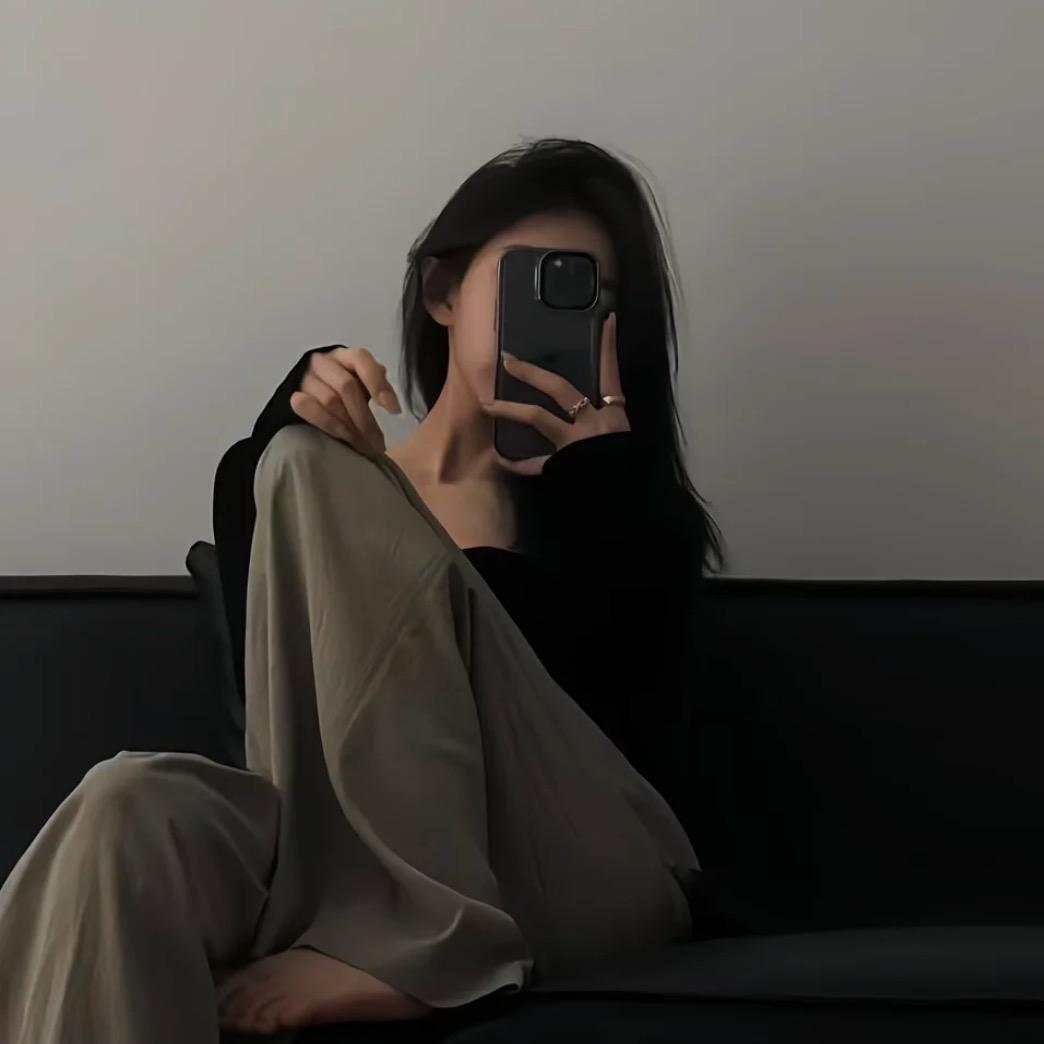 靦