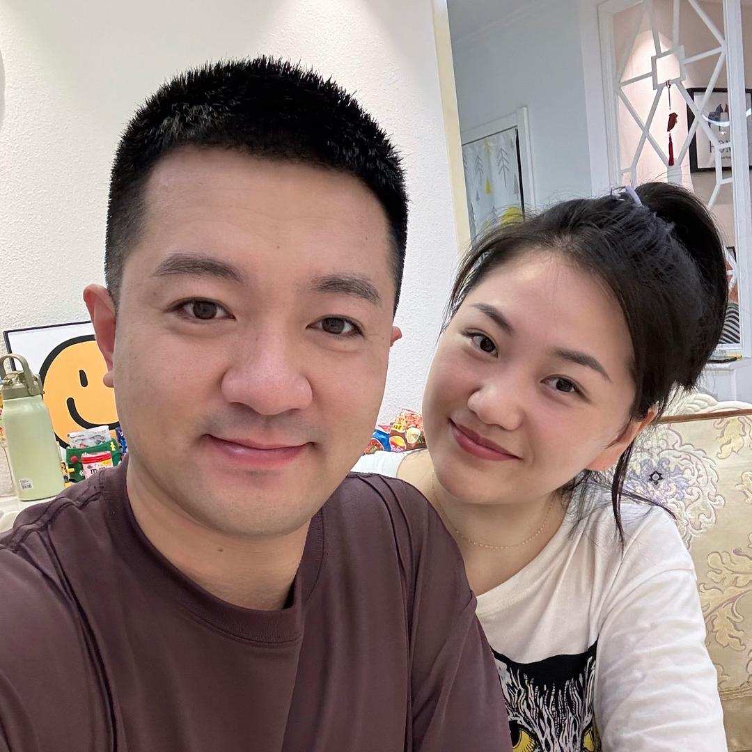 元帅和大晓姐