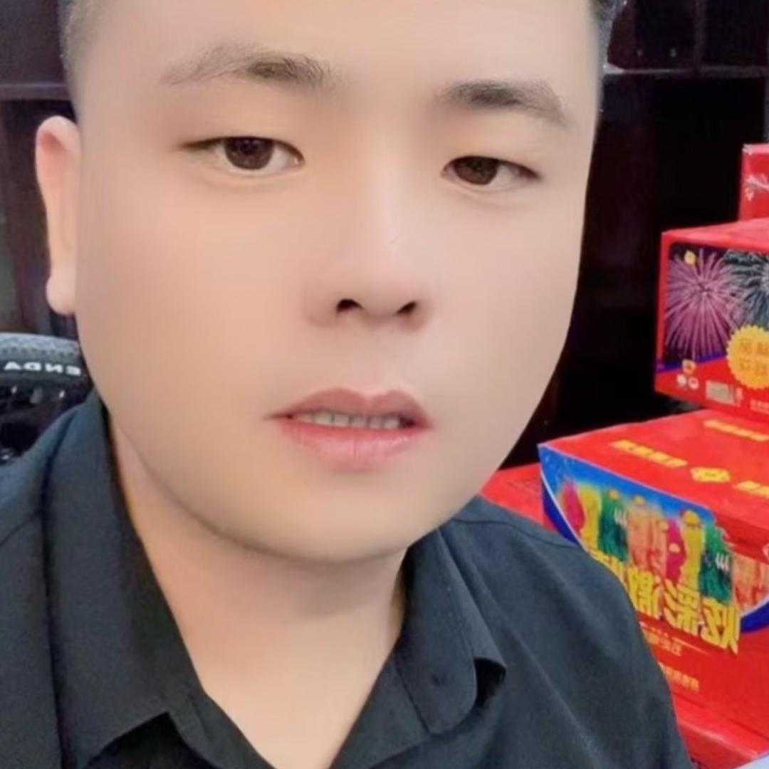 木墩（唱情歌）