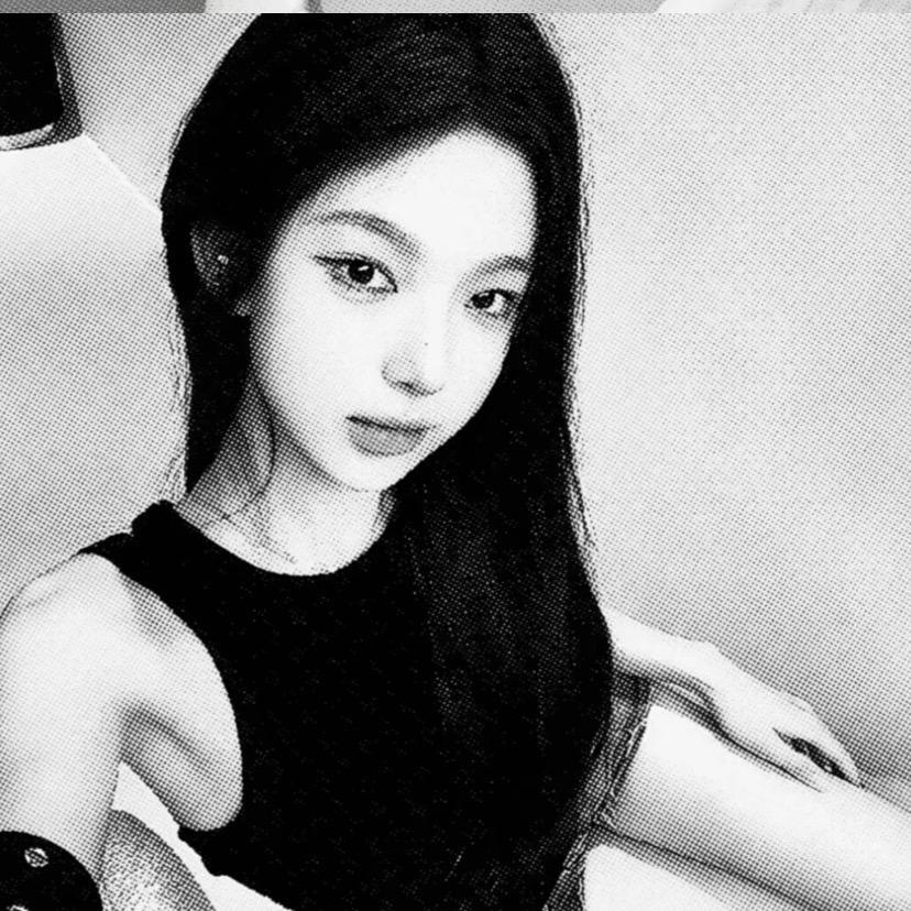 小美.
