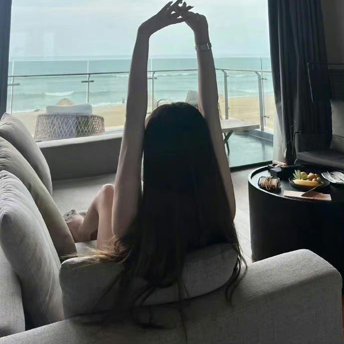 潘眉~