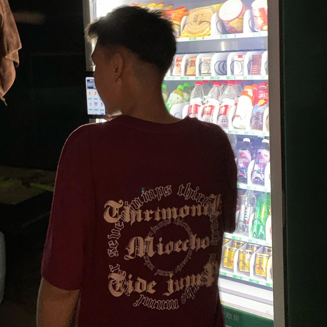 小丁       　　  　　　  🪳