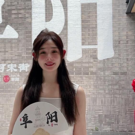 李婉铭