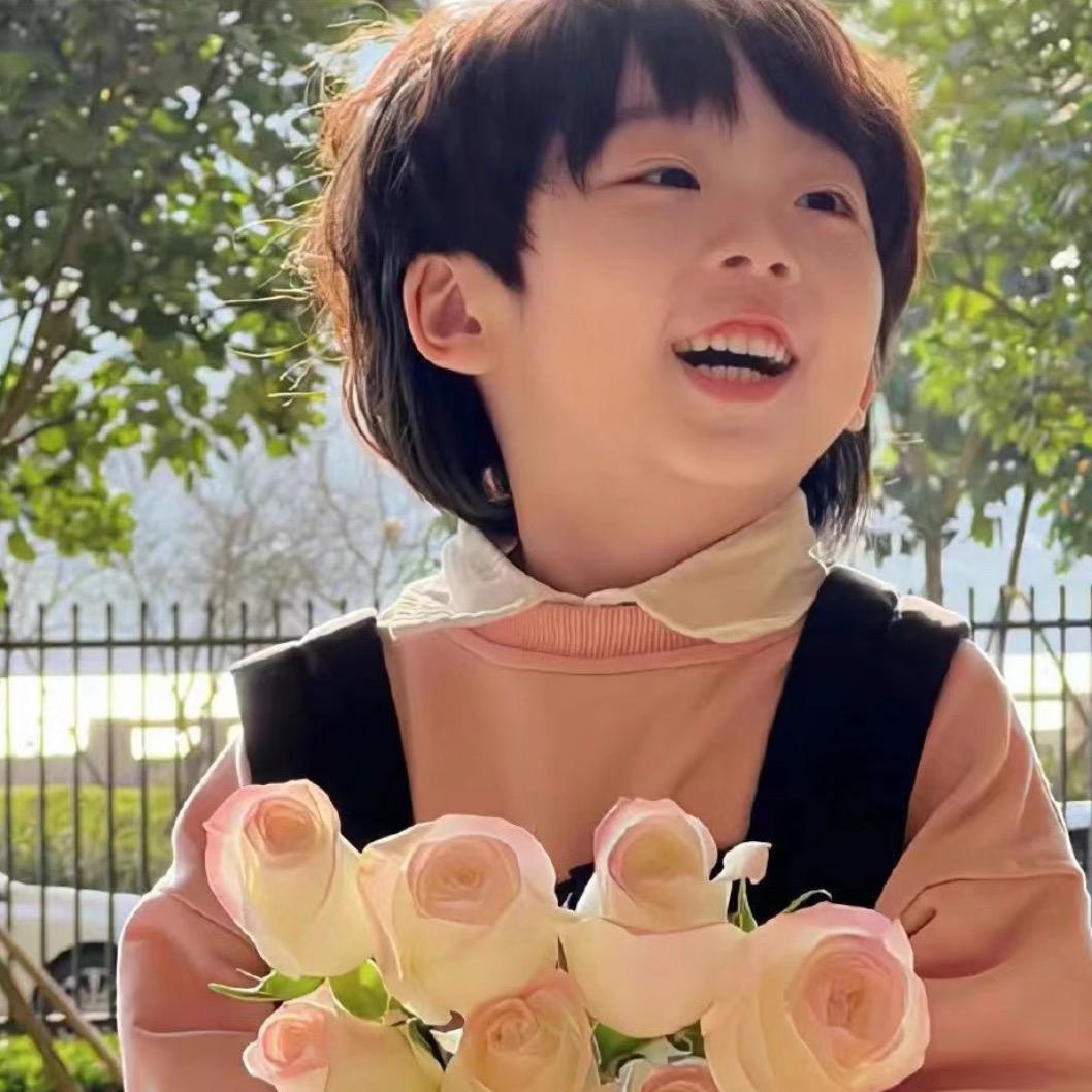 @周小宇