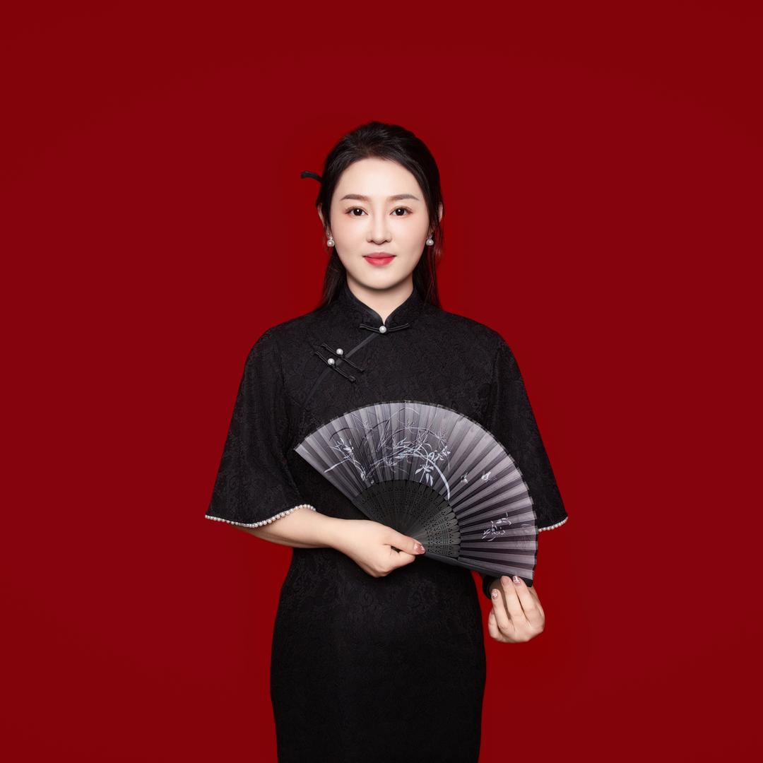 亚坤 美业圈儿里人