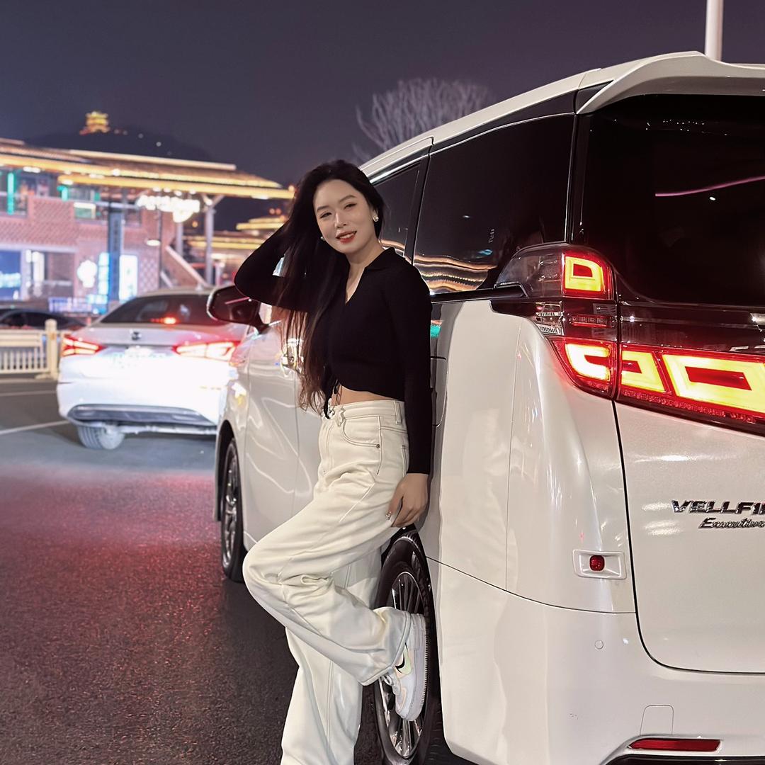 小月月（杭州租车）