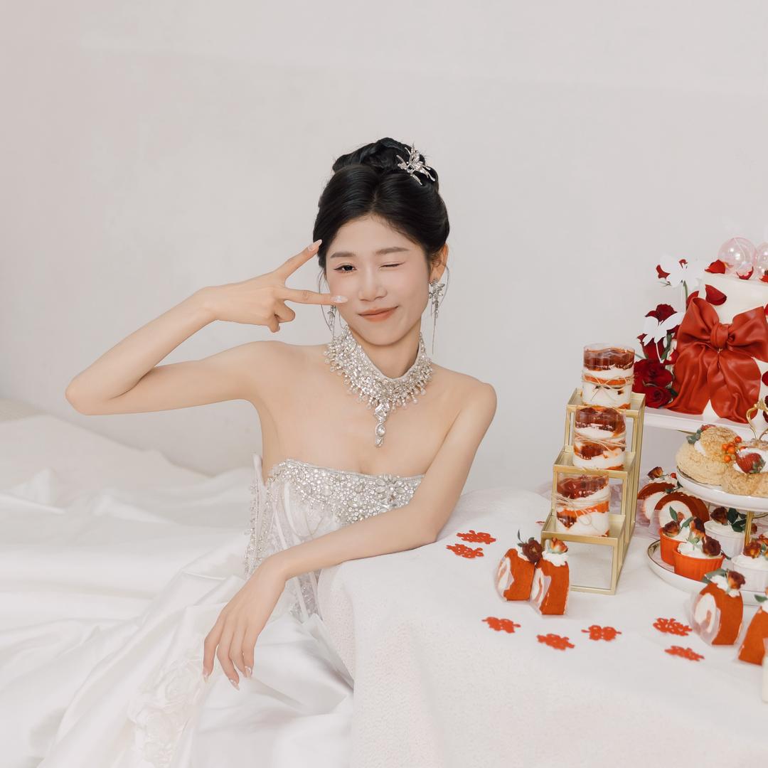 荣兴阿娇烧烤—雪娇