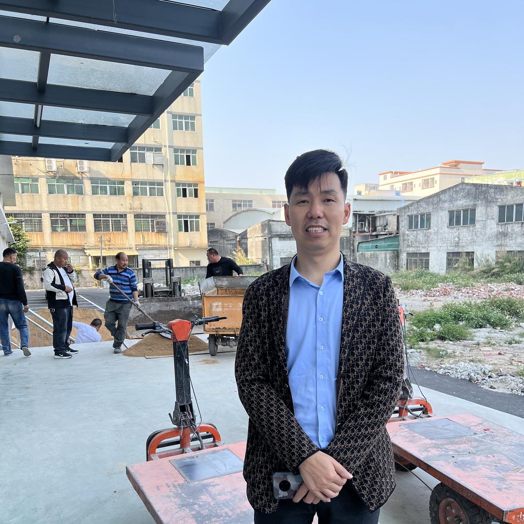 尚鹰非标灯饰